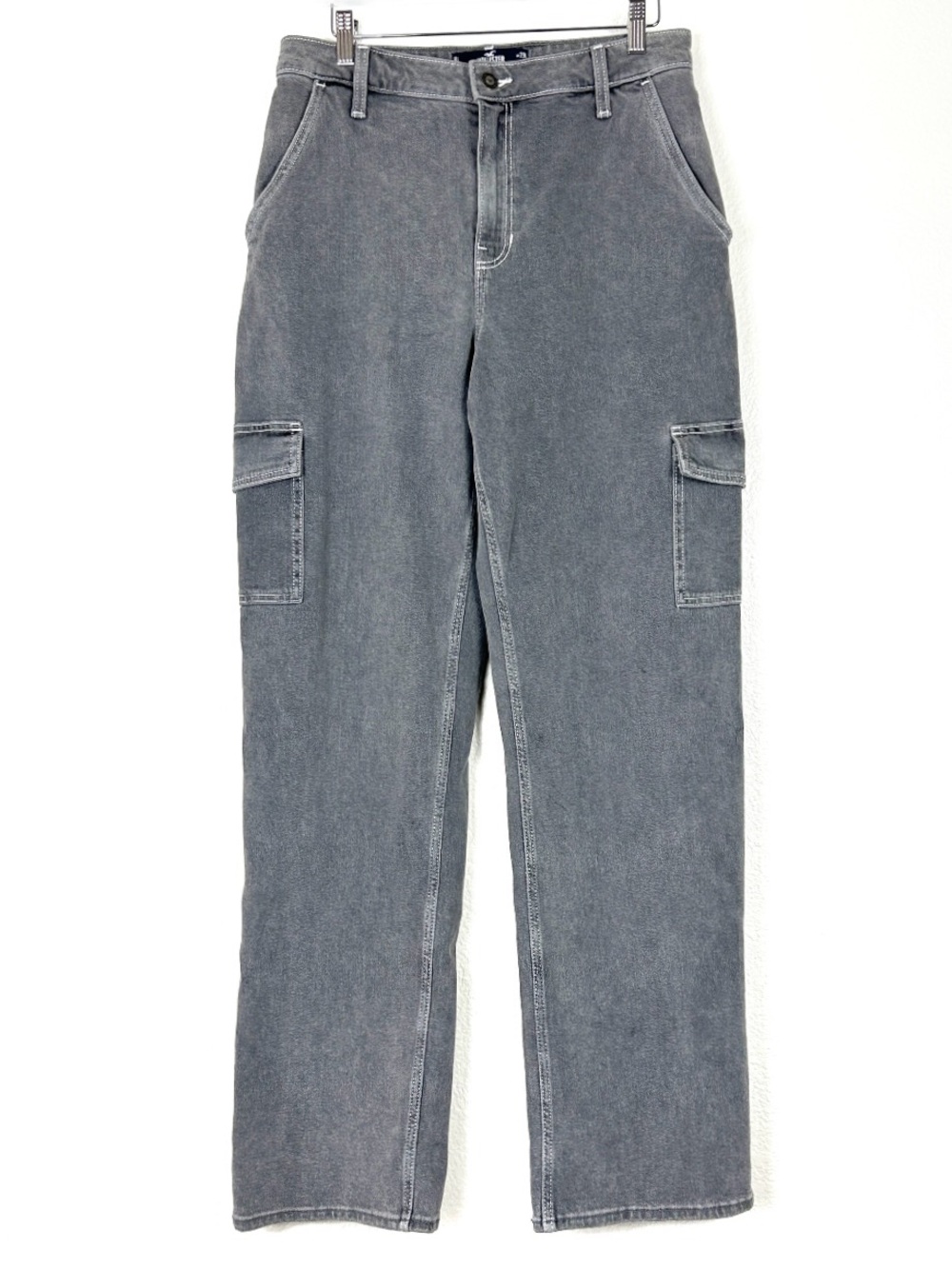 NWT Hollister Ultra High Rise Dad Jeans gray cargo pockets size 8/29 L long